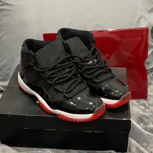 AIR JORDAN Xl BRED 2012